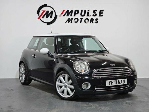 Mini Hatch 1.6 Cooper Black