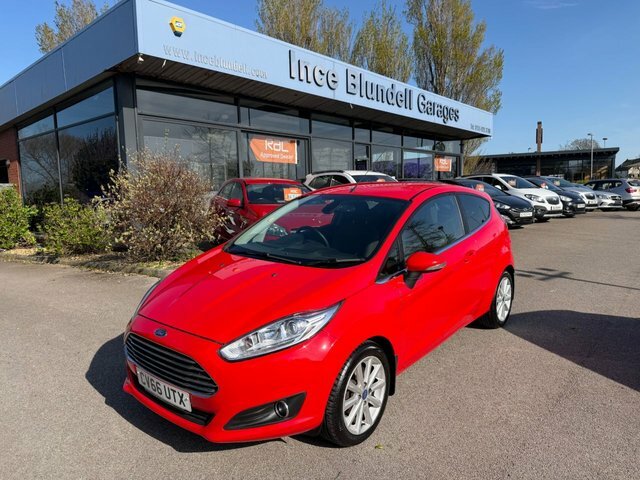 Ford Fiesta 1.5 Tdci Titanium Hatchback Euro Red