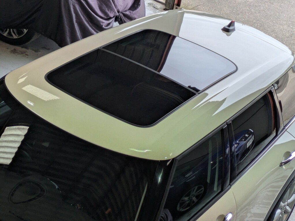 Mini Clubman 1.5 Cooper Chili Pack. 10550 Of Options AD16LAO White #2