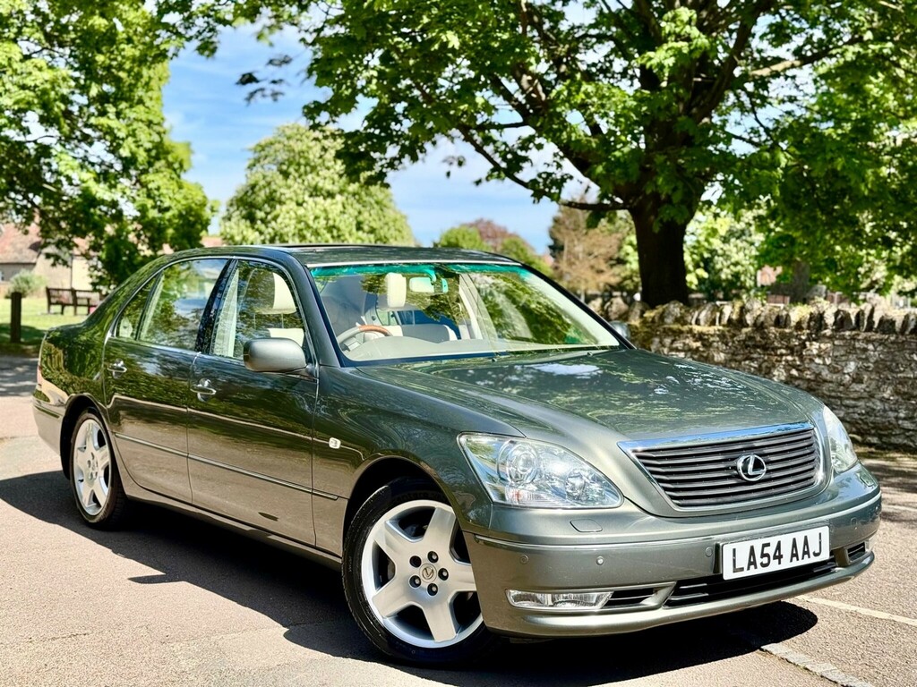 Lexus LS 4.3 4dr Green