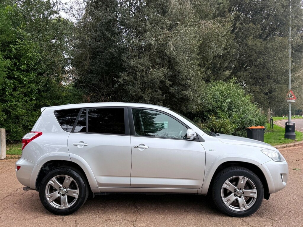 Toyota Rav 4 2.2 D-cat Sr 4Wd Euro 5 GV59LVH Silver #2