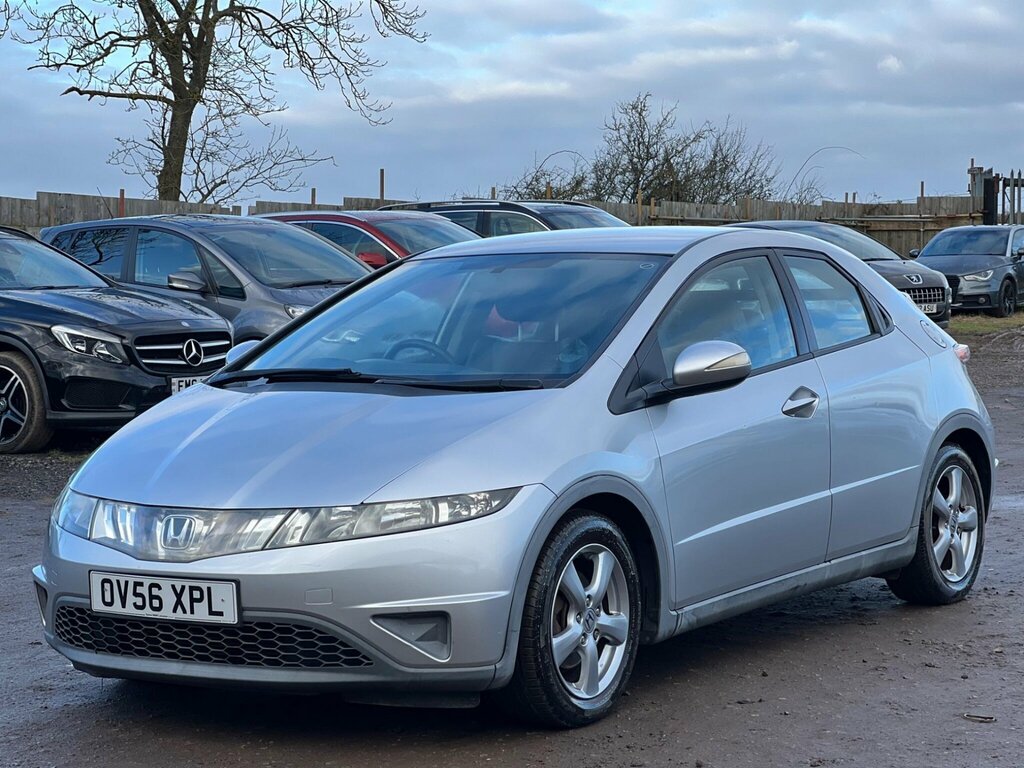 Honda Civic 1.8 I-vtec Se Silver #2