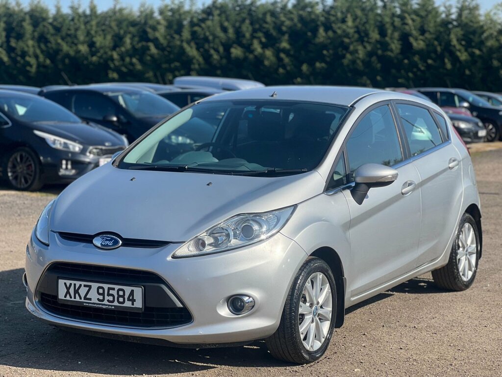 Ford Fiesta 1.25 Zetec XKZ9584 Silver #4