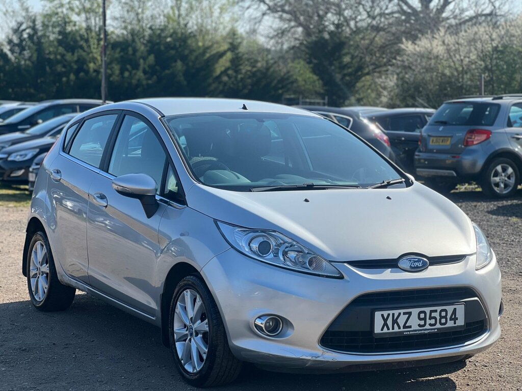 Ford Fiesta 1.25 Zetec XKZ9584 Silver #2