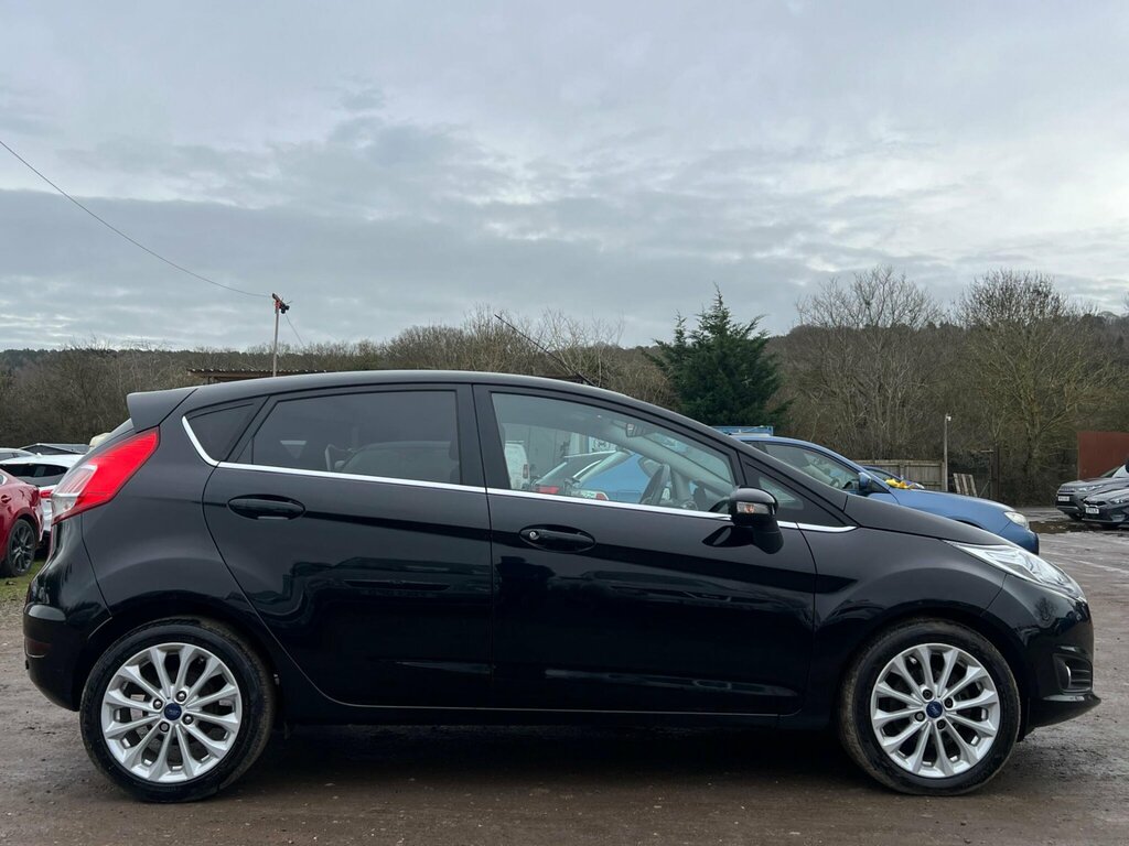 Ford Fiesta 1.5 Tdci Titanium X Euro 6 BP66EYB Black #5