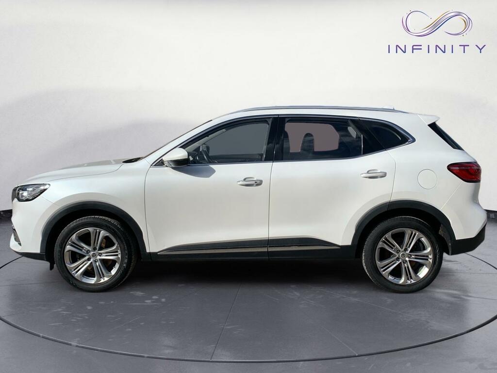 MG HS 1.5 T-gdi Exclusive White #4