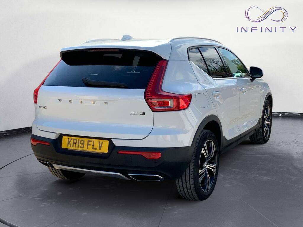 Volvo XC40 2.0 D4 Inscription Pro White #6