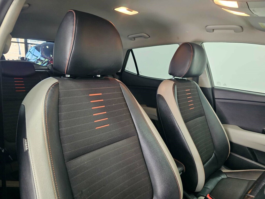 Kia Stonic First Edition Isg WU68NSN  #3