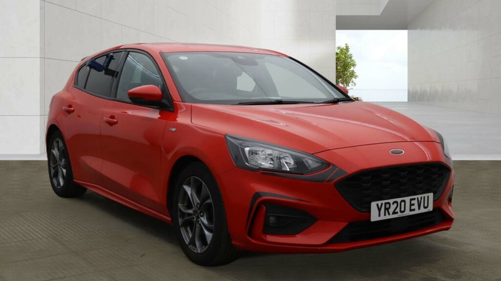 Ford Focus St-line Red
