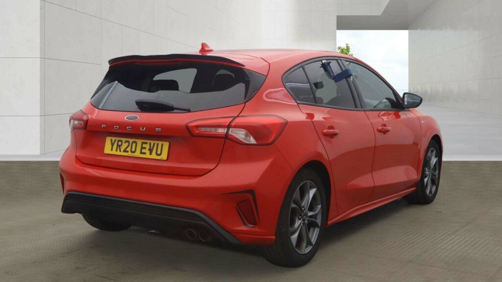 Ford Focus St-line YR20EVU Red #4