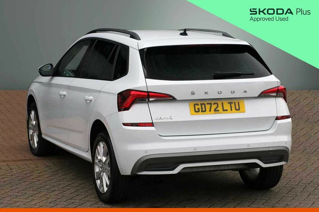 Skoda Kamiq 1.0 Tsi 110 Se Drive Dsg GD72LTU White #3