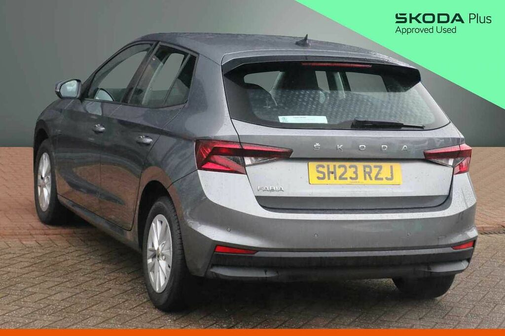 Skoda Fabia 1.0 Tsi Se Comfort SH23RZJ Grey #3