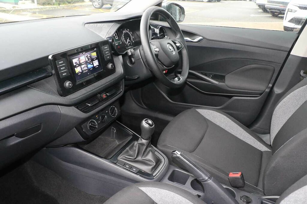 Skoda Fabia 1.0 Tsi Se Comfort SH23RZJ Grey #2