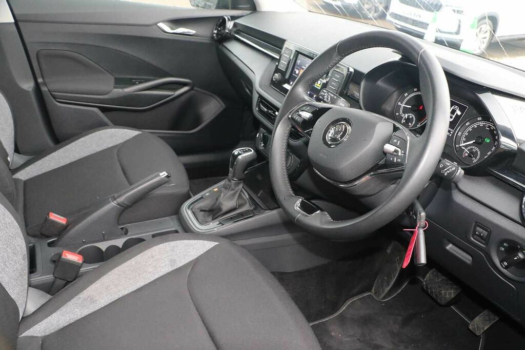 Skoda Fabia 1.0 Tsi 110 Se Comfort Dsg Grey #6