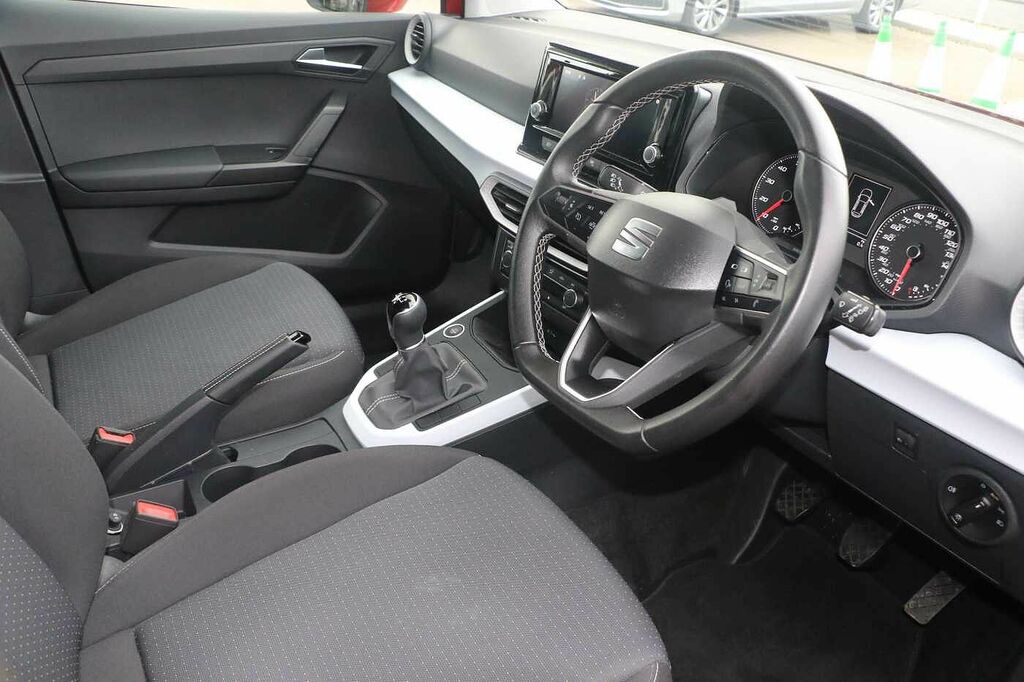 Seat Arona 1.0 Tsi Se Edition SG23WDA Red #6