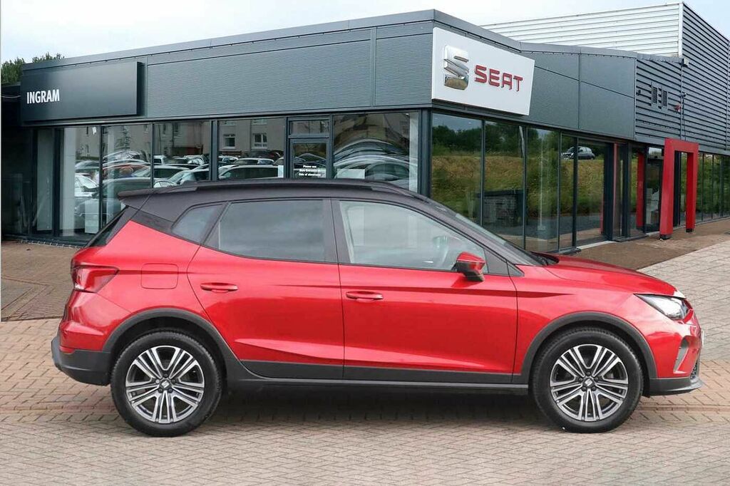 Seat Arona 1.0 Tsi Se Edition SG23WDA Red #4