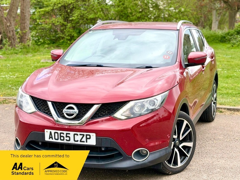 Nissan Qashqai 1.2 Dig-t Tekna Suv AO65CZP Red #4