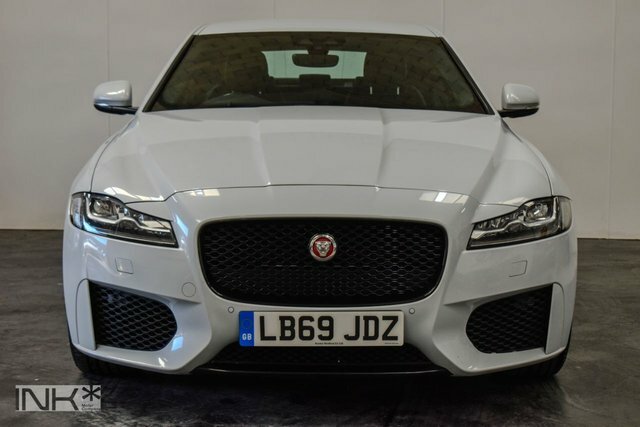 Jaguar XF 2.0D Chequered Flag Saloon Euro 6 LB69JDZ White #4