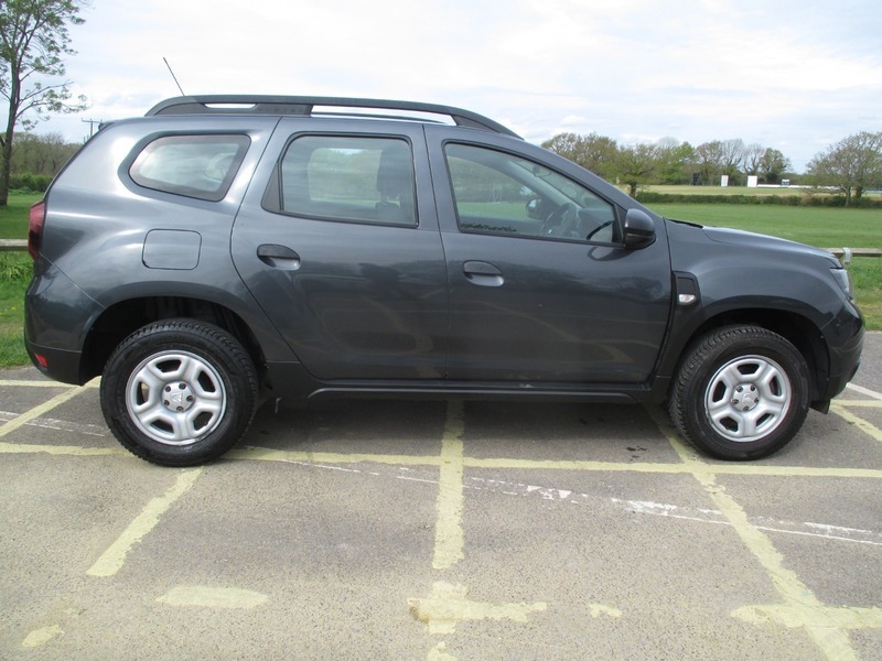 Dacia Duster Essential Tce AF70LWZ Grey #4