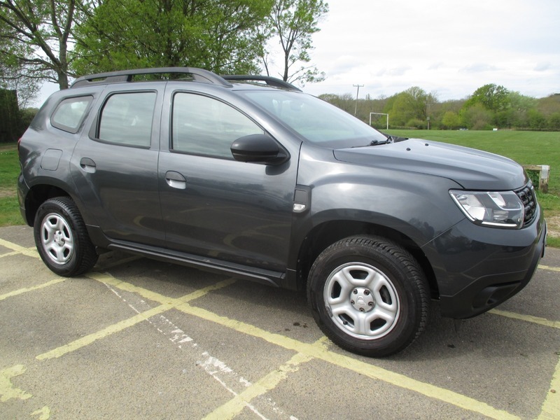 Dacia Duster Essential Tce AF70LWZ Grey #2