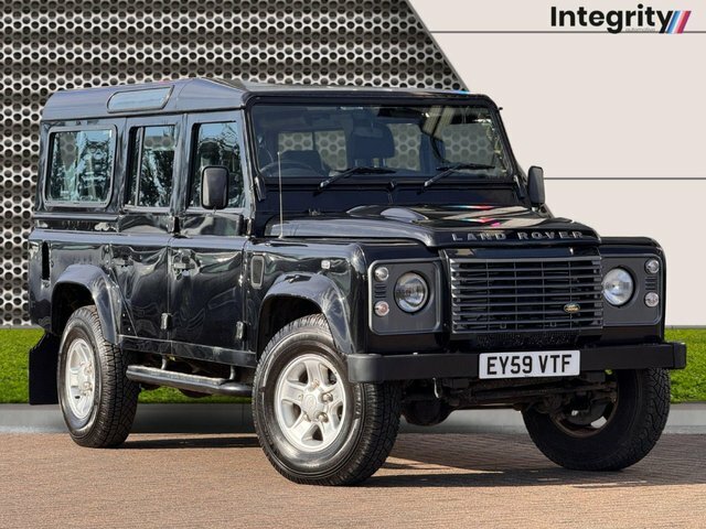Land Rover Defender 2009 2.4 Tdci Xs Station Wagon 4 Black