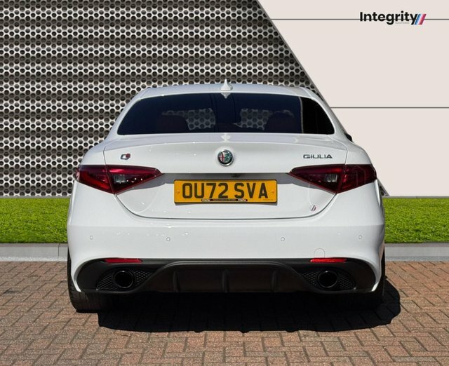 Alfa Romeo Giulia 2022 2.0T Veloce Saloon Gpf Euro 6 White #4
