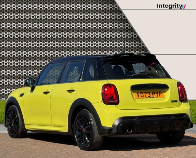 Mini Hatch 2023 1.5 Cooper Sport Hatchback Steptro VO73PYP Yellow #5