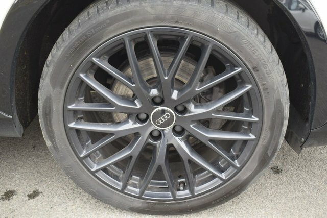 Audi Q3 2.0 Tdi Black Edition Suv S Tronic Quat KE66YZK White #4