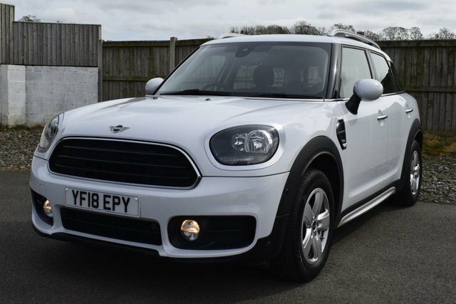 Mini Countryman 2.0 Cooper D Suv Euro 6 S S 1 White #3