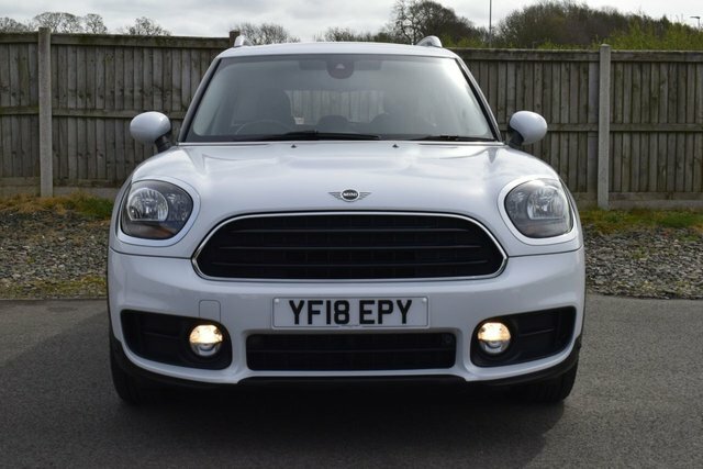 Mini Countryman 2.0 Cooper D Suv Euro 6 S S 1 White #2