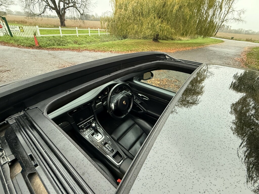 Porsche 911 3.8 T 991 Turbo S YK14UFZ Black #4