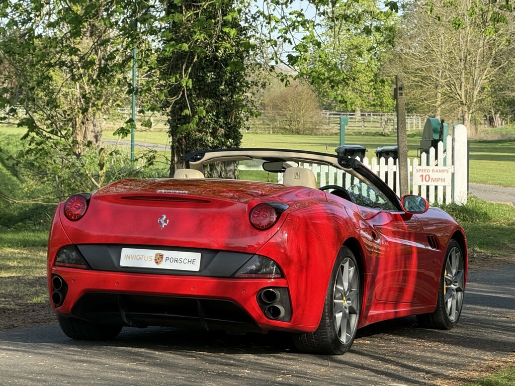 Ferrari California 4.3 Red #2