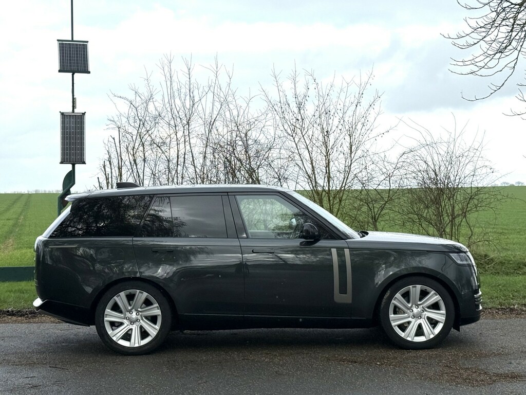 Land Rover Range Rover 3.0 D350 Mhev Hse E9JKK Green #4