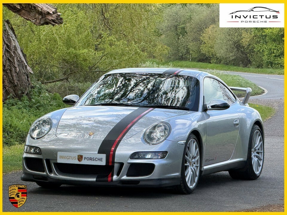 Porsche 911 3.8 997 Carrera S Silver