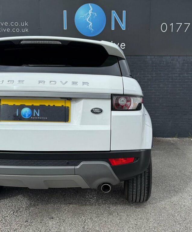 Land Rover Range Rover Evoque 2.2 Sd4 Pure Tech 4Wd Nav Camera Elec Boot PA64DMJ White #4
