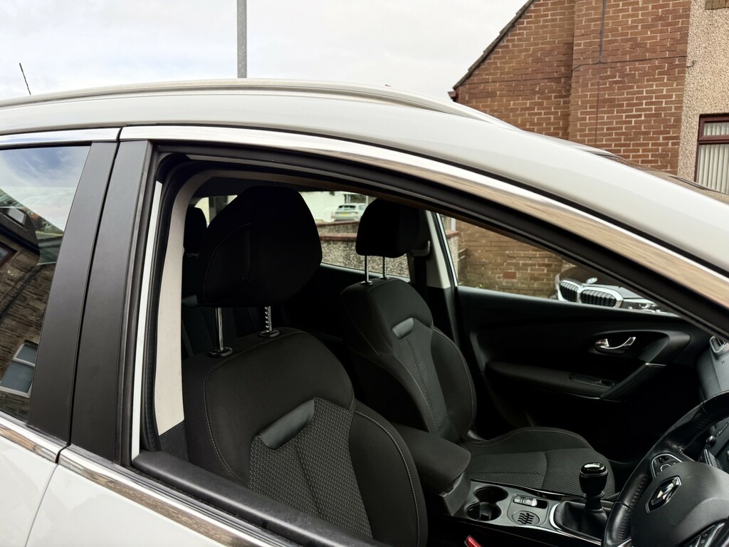 Renault Kadjar Suv 1.5 Dynamique Nav Dci 110 2016 SP16HEU White #6
