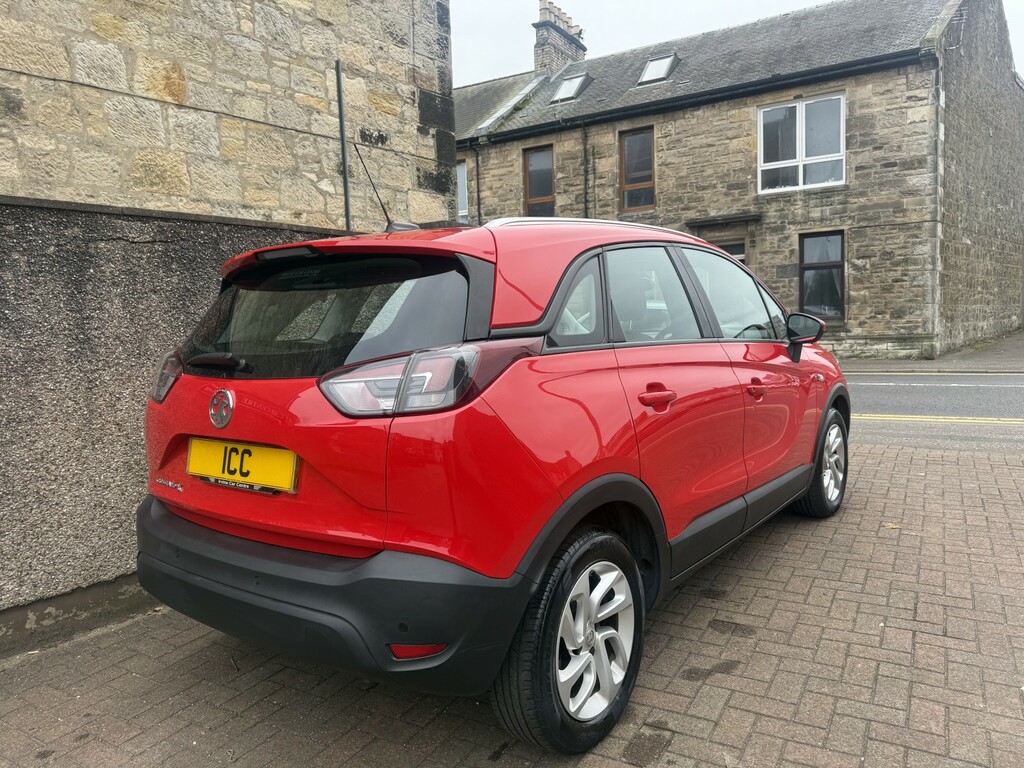 Vauxhall Crossland X Suv 1.2 Se 201919 DS19FMP Red #2