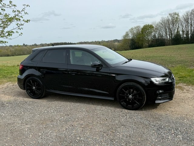 Audi A3 2018 1.0 Tfsi 30 Black Edition Sportback Petro GX68XRY Black #3