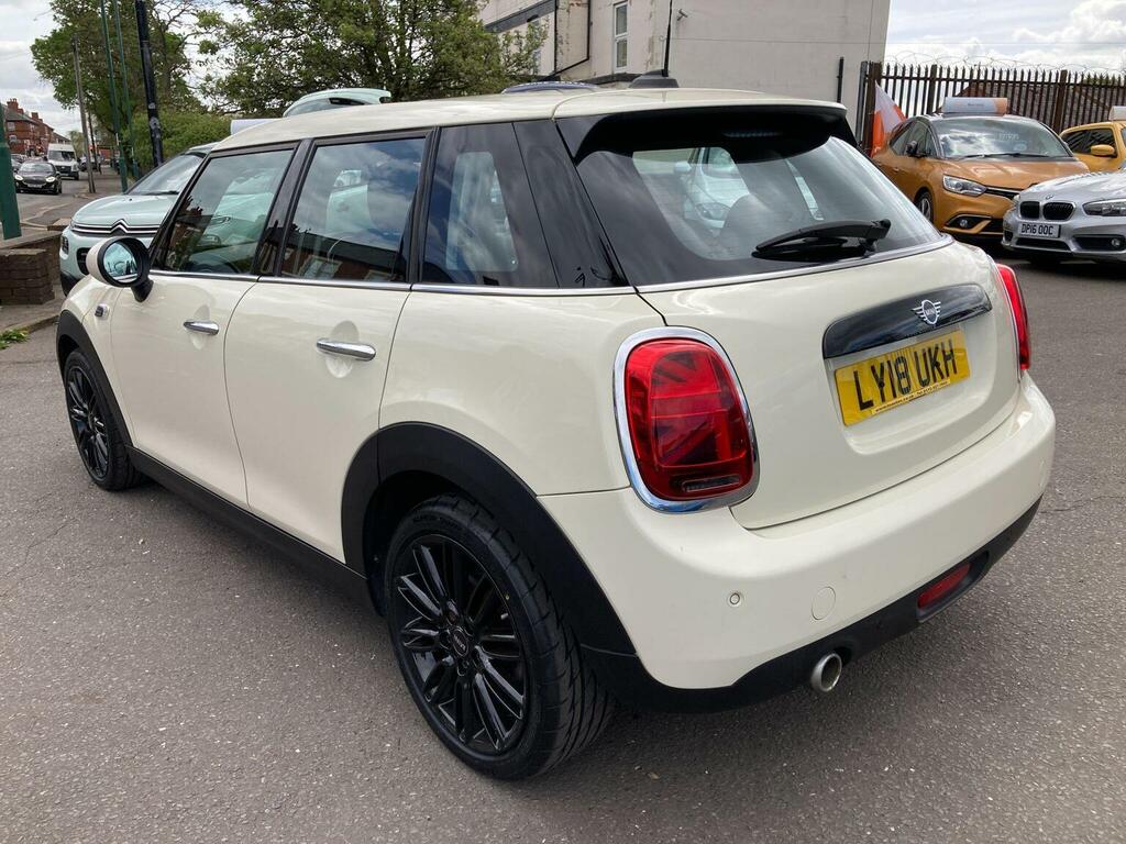 Mini Hatch Hatchback 1.5 Cooper Euro 6 Ss 201818 LY18UKH White #3