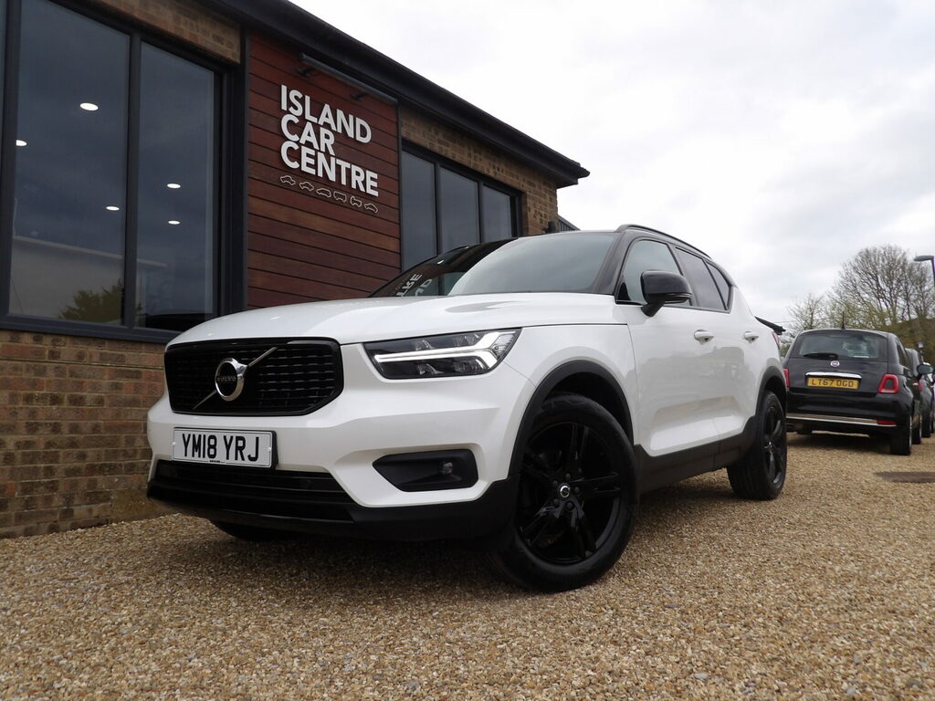 Volvo XC40 1.5 T3 R Design Low Mileage White