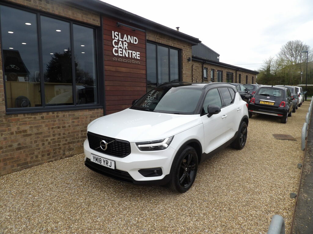 Volvo XC40 1.5 T3 R Design Low Mileage White #5