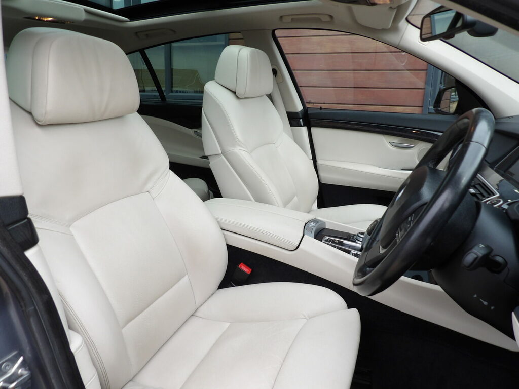 BMW 5 Series Gran Turismo Se Black #9