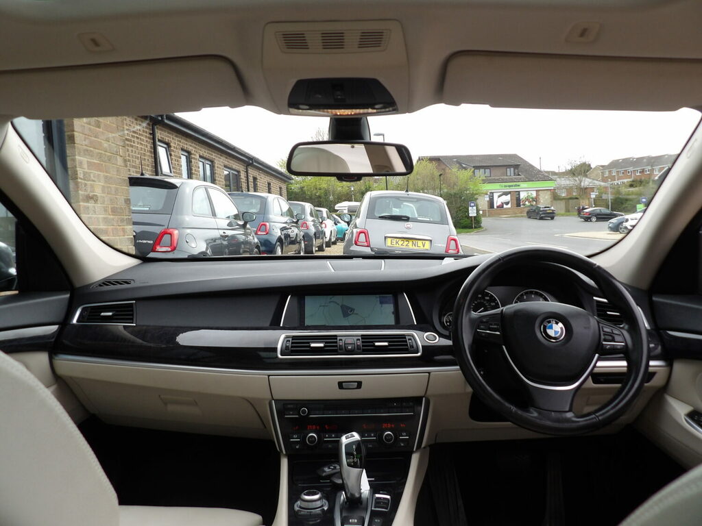 BMW 5 Series Gran Turismo Se Black #7