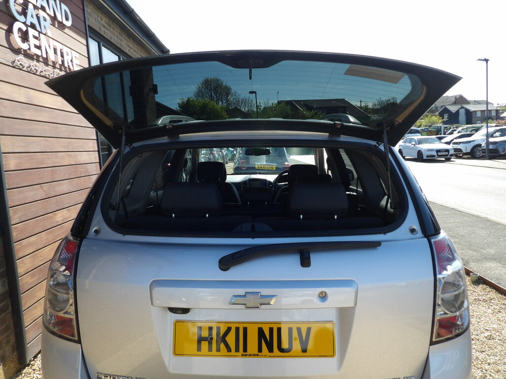 Chevrolet Captiva Vcdi Ltz Xxx 7 Seats Xxx HK11NUV Silver #5