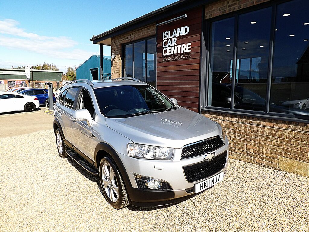 Chevrolet Captiva Vcdi Ltz Xxx 7 Seats Xxx HK11NUV Silver #3