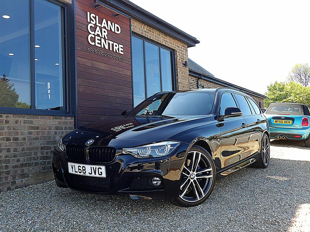 BMW 3 Series Touring Shadow Edition Stunning Black
