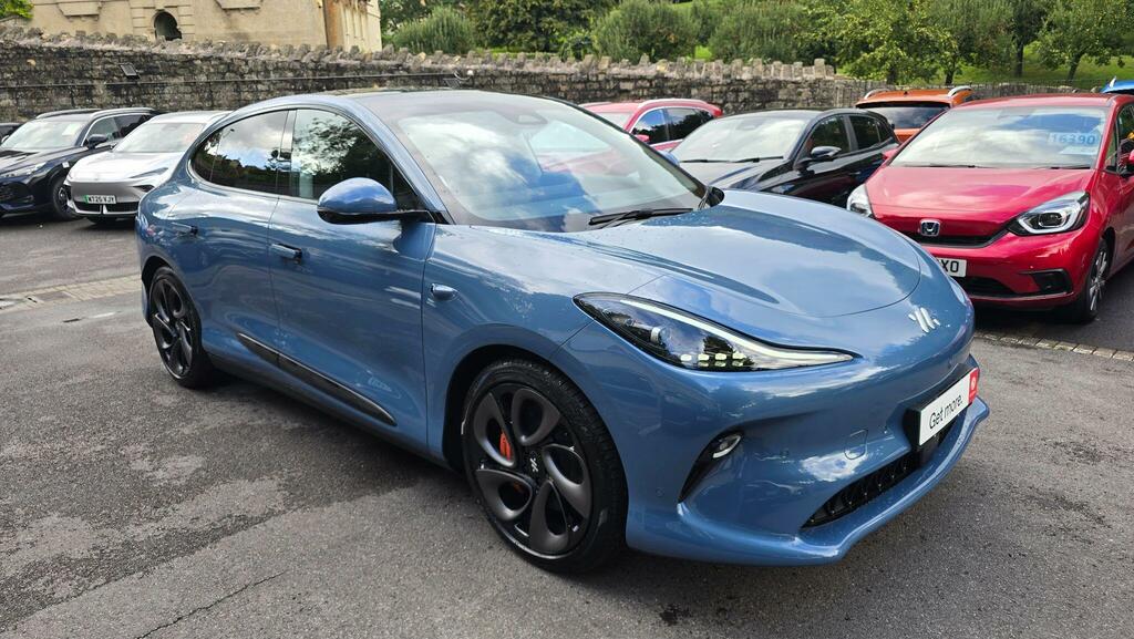 MG IM6 100Kwh Launch Edition 4Wd Blue