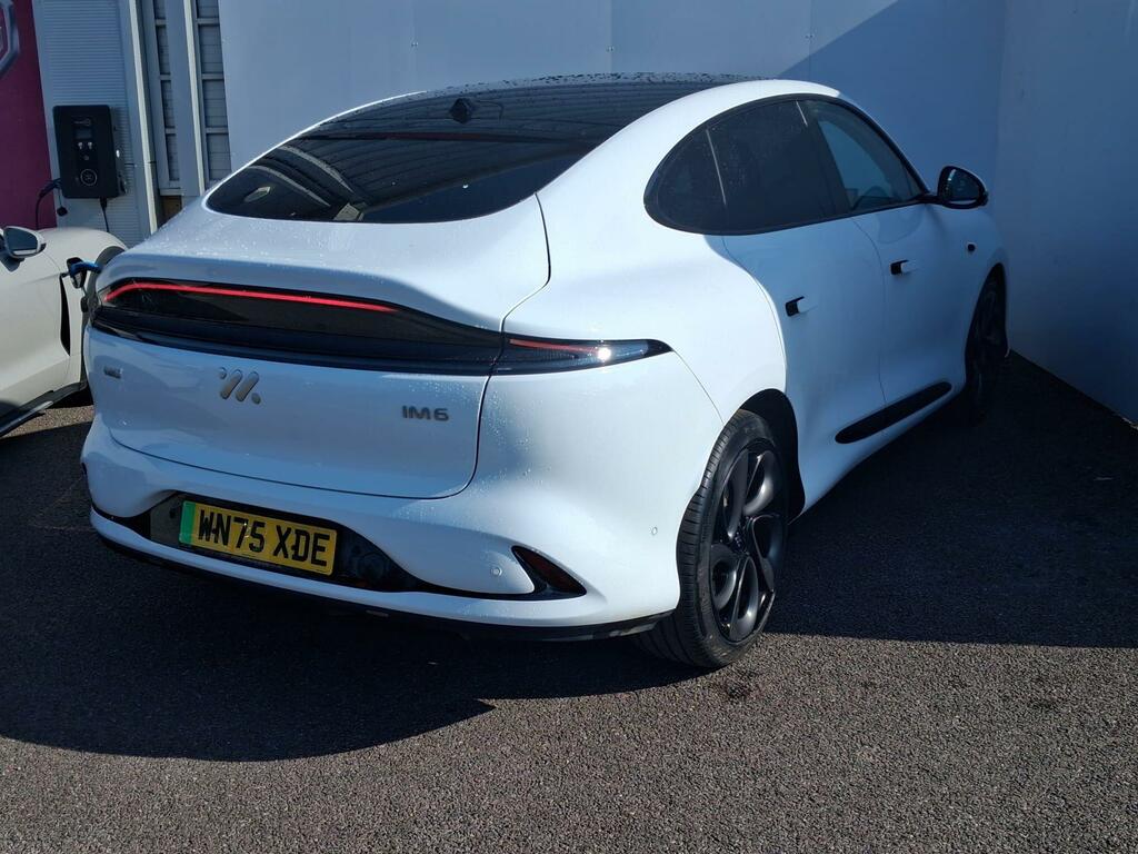 MG IM6 100Kwh Launch Edition 4Wd WN75XDE White #6