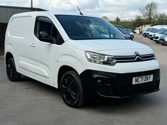 Citroen Berlingo 1.5 Bluehdi 1000Driver M Pro Panel Van NC71DKY White #4