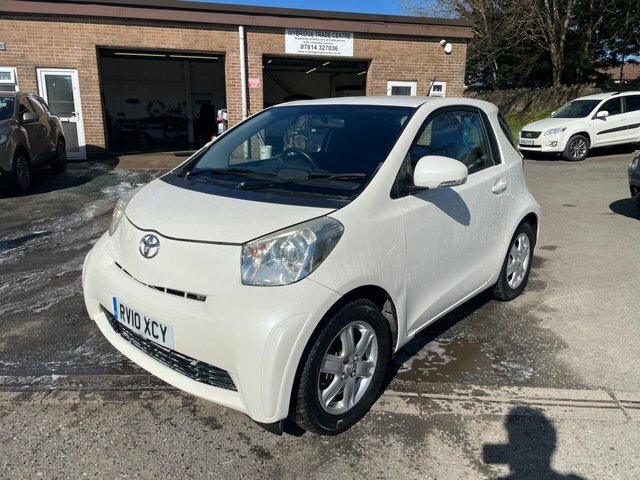 Toyota IQ 1.0 Vvt-i Hatchback Euro 4 68 B RV10XCY White #2